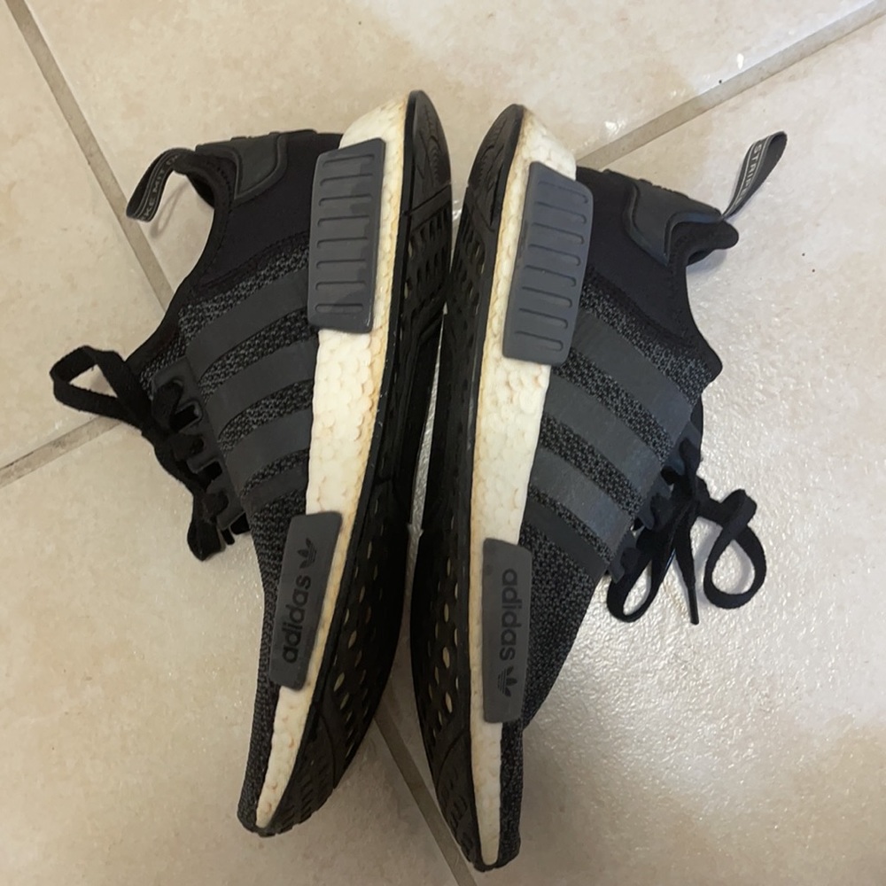 Adidas NMD R1